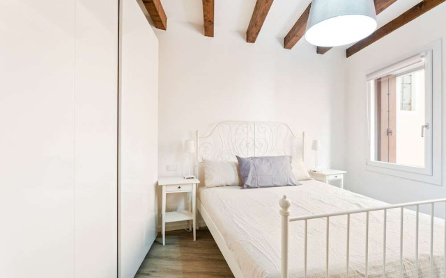 Civico 34 Central Flat