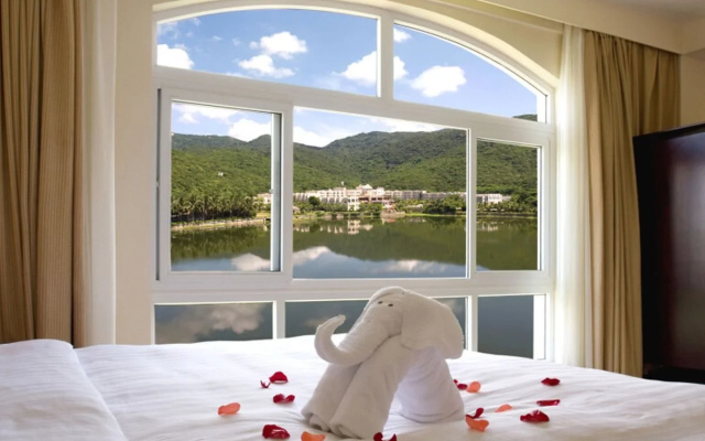 Yalong Bay Universal Resort Sanya