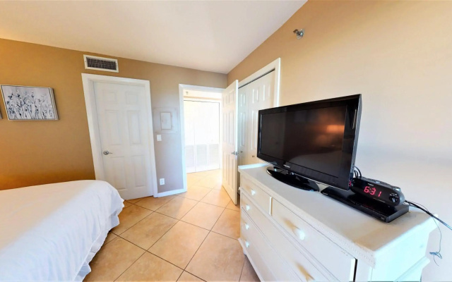 Beachside II 4261
