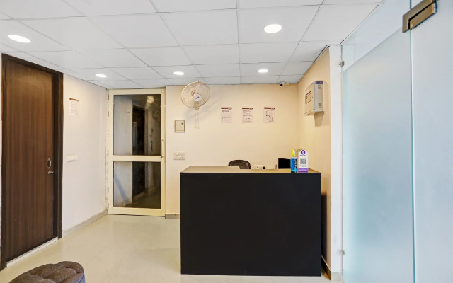 Super Collection O Agniv Residency Near Saket Metro
