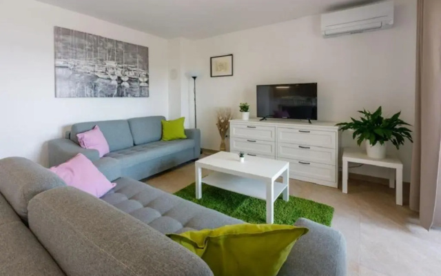 Apartment Anton 61 pax