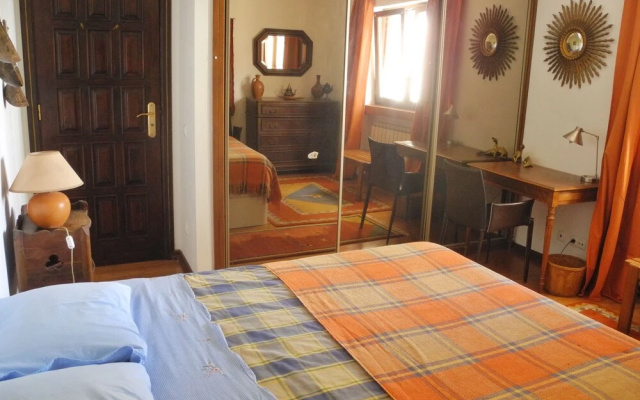Casa do Oriente - Bed & Breakfast