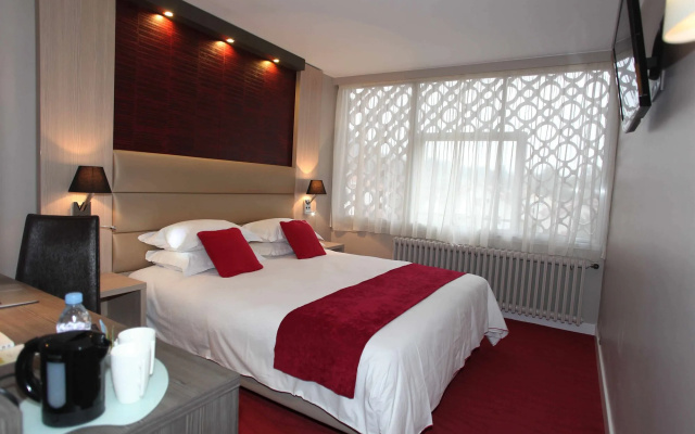 Hôtel Les Trois Roses, Grenoble Meylan