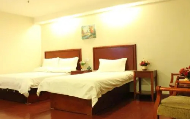 GreenTree Inn Anhui Huangshan She Town Paifangqun New Bus Terminal Station Express Hotel