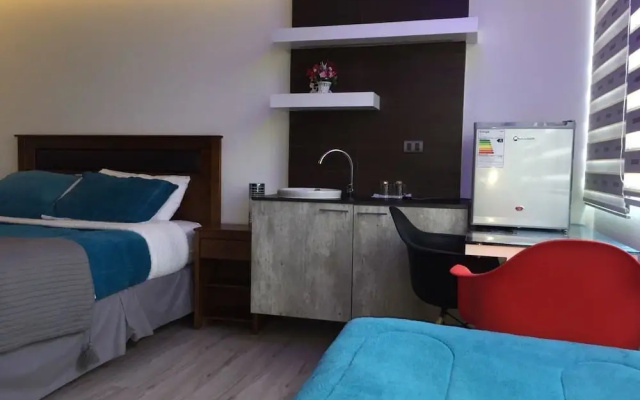El Camino Hotel