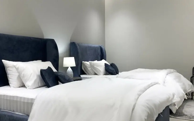 Morouj B-4 Luxury Gold Terrace GZ36