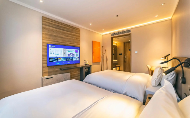 Hanting Hotel Qingdao Badaguan Taipingjiao Park Metro Station