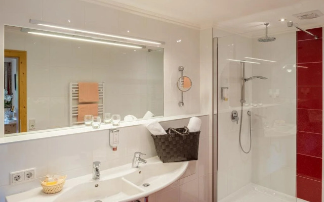 Hotel Kristall