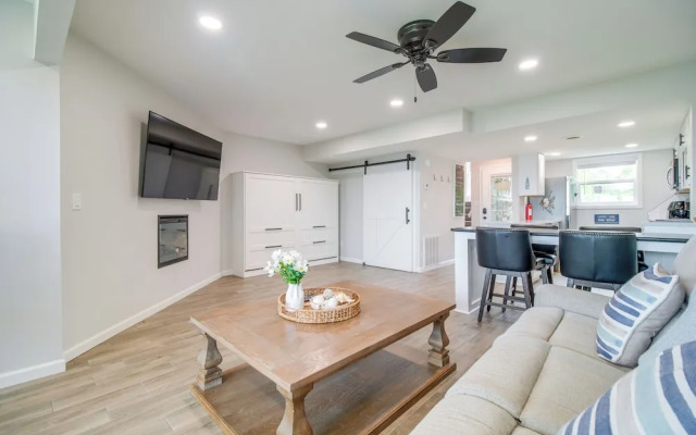 Double-decker View of Grand Lake! Modern Townhome