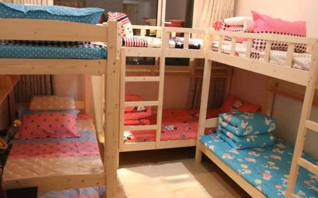 Yantai Music Theme Youth Hostel