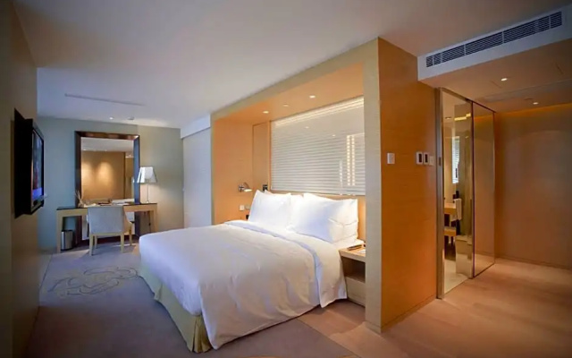 Million Dragon Hotel