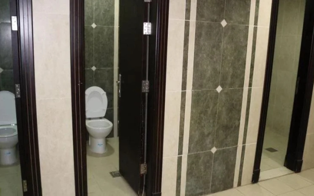 Iskan Hotel 4