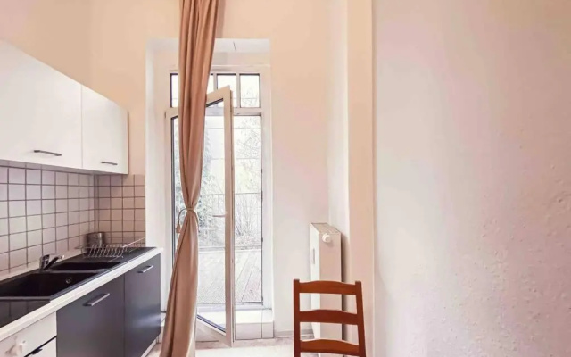 Altbau-Schmuckstück an der Karli mit riesigem Balkon