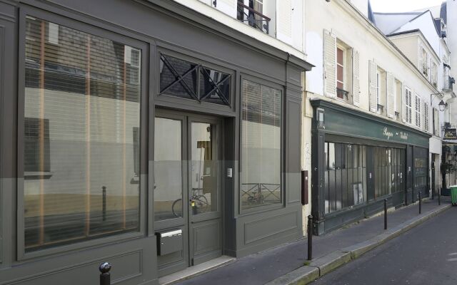 Отель Lokappart - Marais Париж вид на фасад