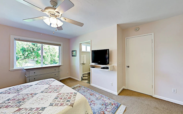 990 Sonoma - 3 Br Home
