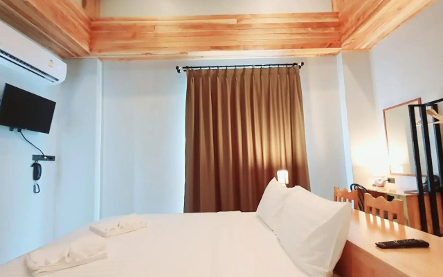 SUhotel Suratthani