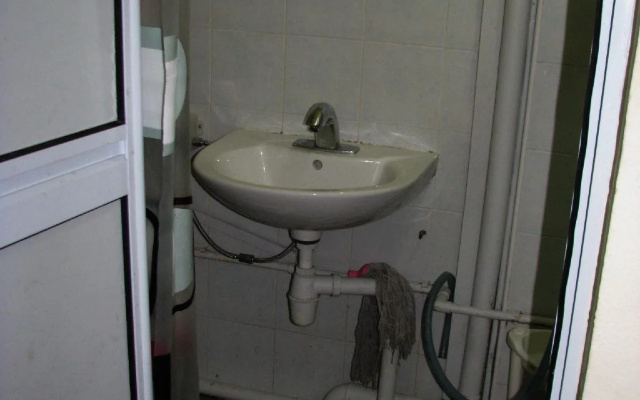 ServiceWorld Chinatown Hostel - Chin Swee