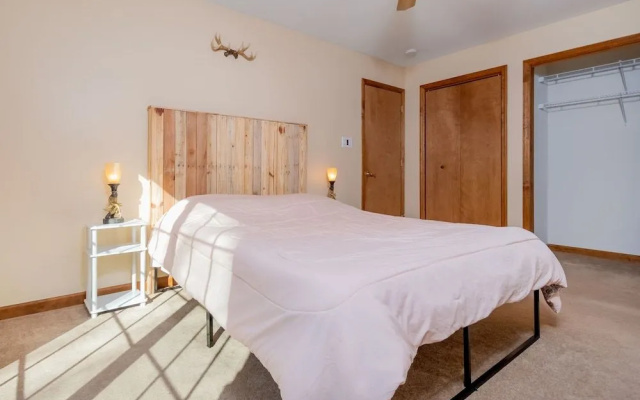 Serenity Chalet by Taylor Made Deep Creek