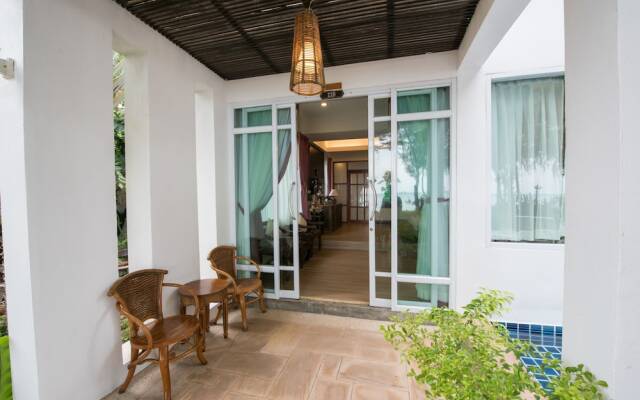 Отель Koh Tao Montra Resort Таиланд, Мэй-Хаад-Бэй - отзывы, цены и фото номеров - забронировать отель Koh Tao Montra Resort онлайн вид на фасад