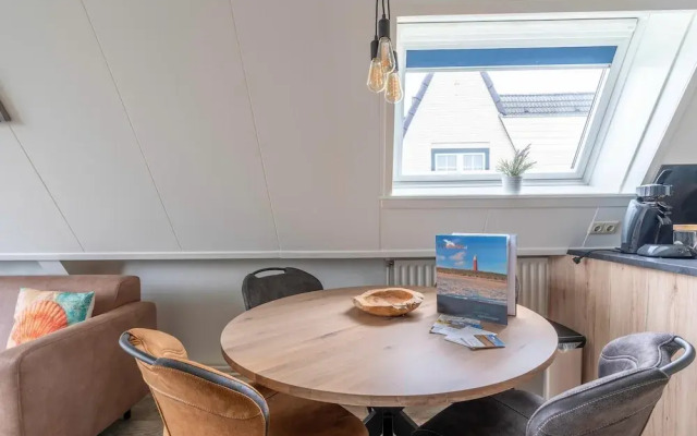 Comfortable and Modern Furnished 4-person Apartment
