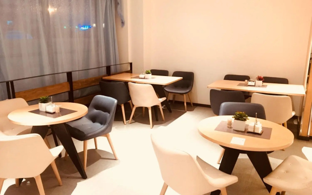 Hanting Hotel Shuozhou Minfu Dong Street