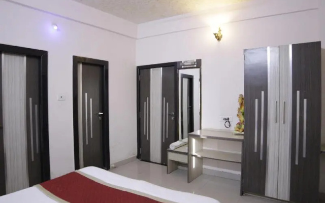 Capital O 48457 Amit Palace