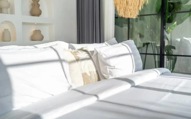 White Shell Villa 1
