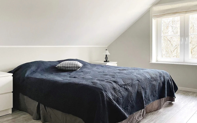 4 Star Holiday Home in BRO