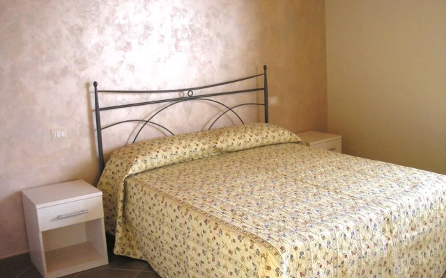 Le Rose Residence
