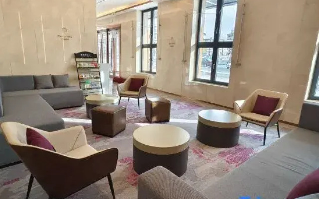 Lavande Hotel (Beijixing Square Songyuan Park Branch)