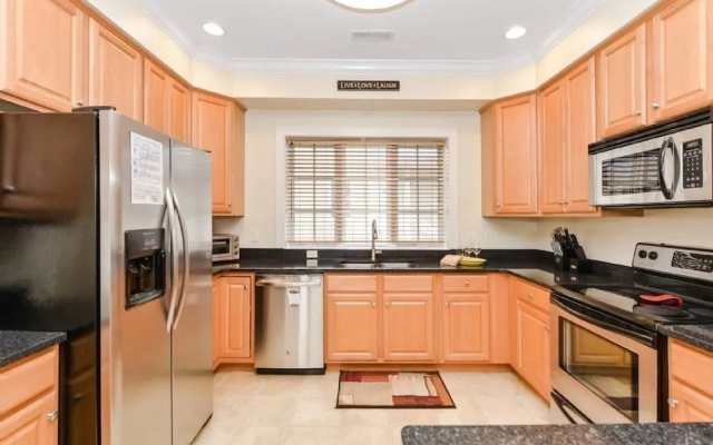 Sunburst 104 - 4 Br Townhouse