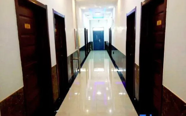 Wulan Butong  yingjinlou  Hotel