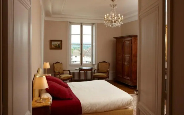 Prosper Maufoux- Maison des Grands Crus