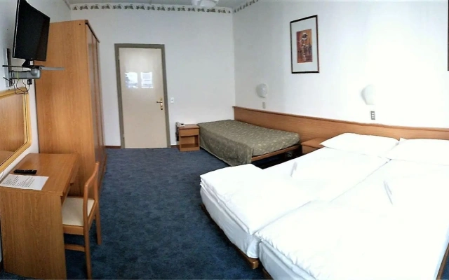 Hotel Modena