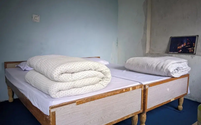 Falcon Homestay