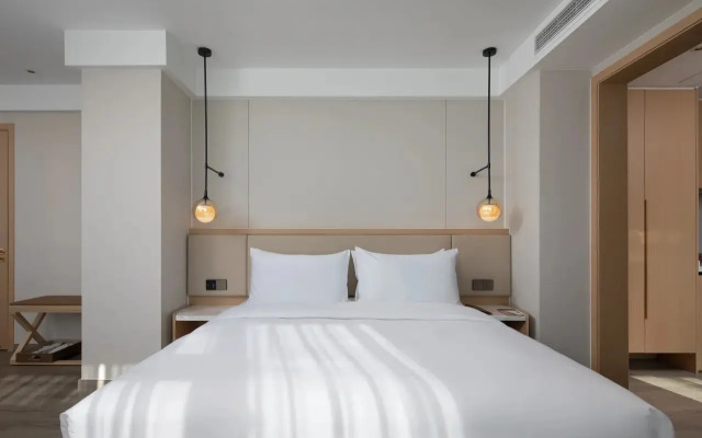 Novotel Jiaxing Port Area