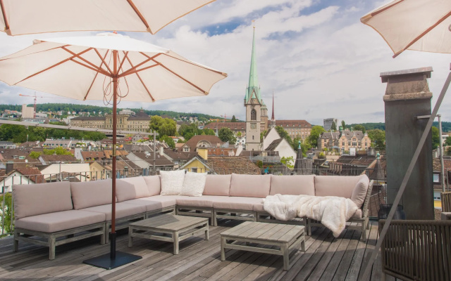 Airhome Limmatquai River View Apartment