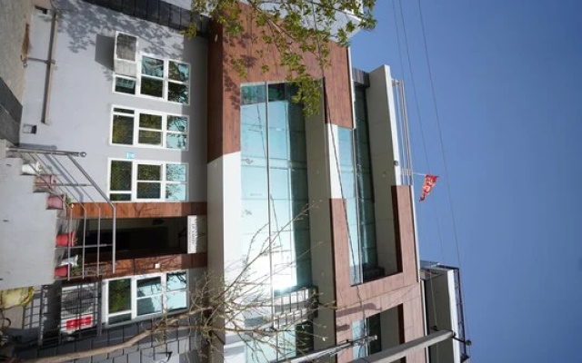 Star Residency By Wb Inn