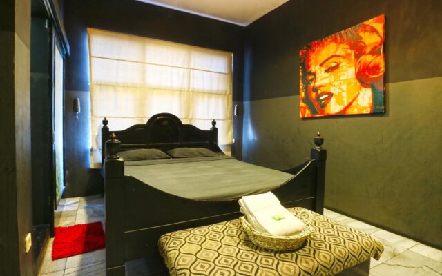 Rose Chamber Bed & Breakfast
