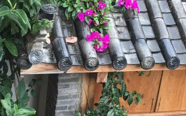 Lijiang Juyouzhu Inn (Sifang Street Mufu Branch)
