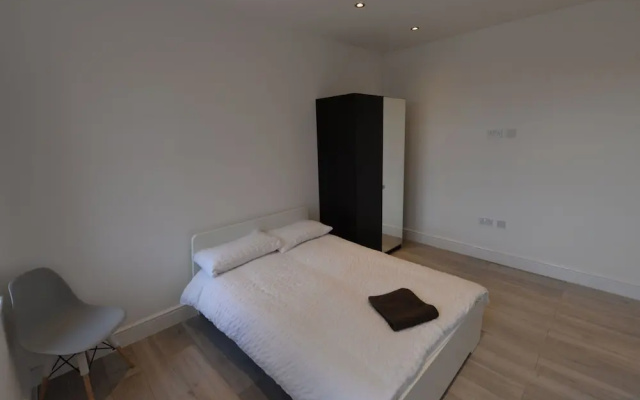 Inviting Holiday Home in Coventry near Coventry University