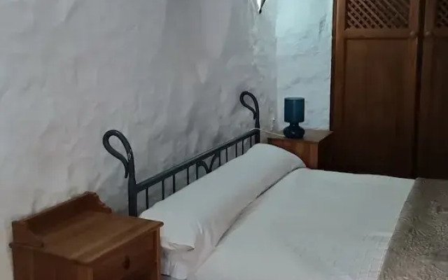 Serenity in Freila - Spacious 5 Bedroom House