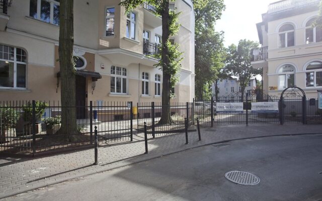 Отель Jasminowy Sopockie Apartamenty Сопот вид на фасад