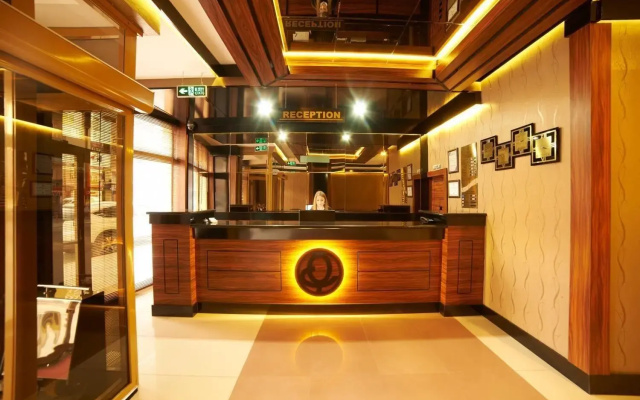 Cali Hotel