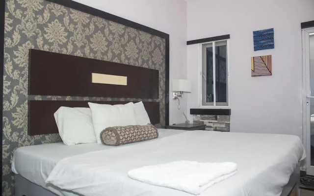 Premiership UK Suites