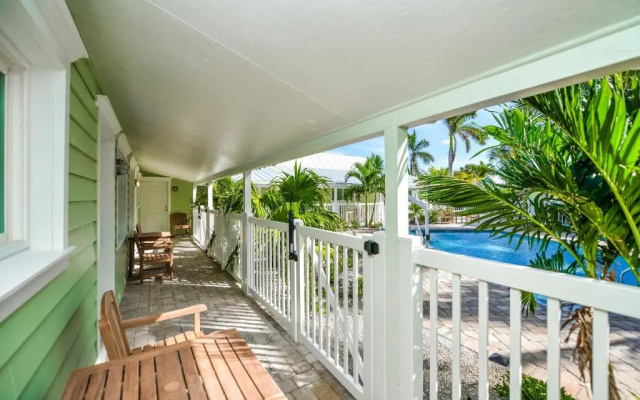Tropical Breeze Resort
