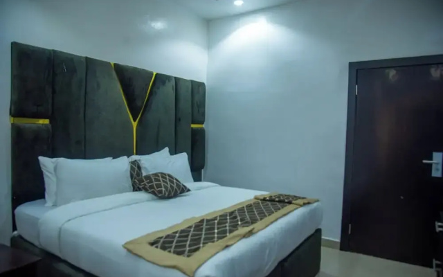 Royal Winners Hotel