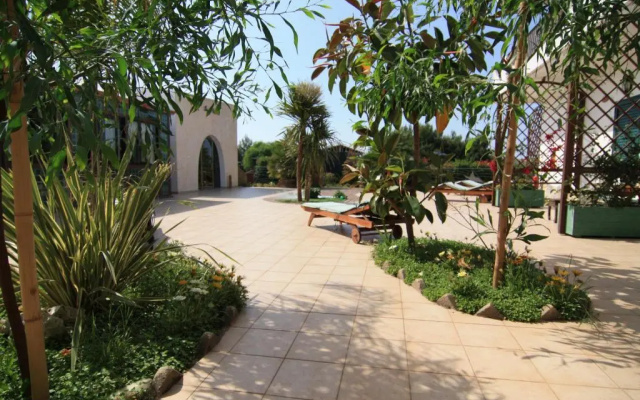 Levante Hotel