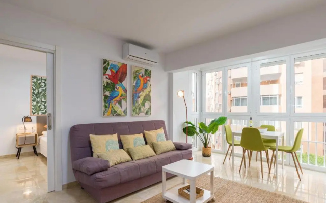 MP5-Just Renovated Apartment Right on the Beach