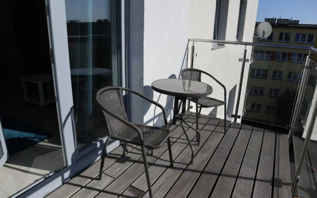 Sunny Apartment I